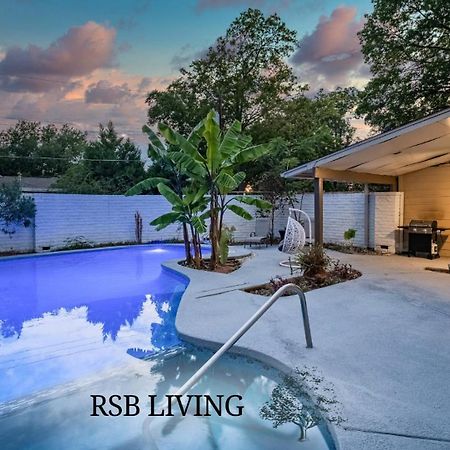 Stunning 5Br 2Ba Holiday Home With Private Pool And Cinema دالاس المظهر الخارجي الصورة
