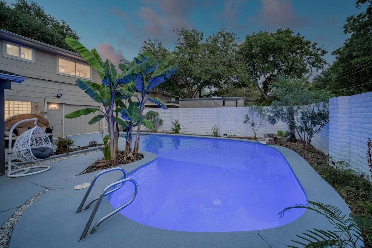 Stunning 5Br 2Ba Holiday Home With Private Pool And Cinema دالاس المظهر الخارجي الصورة